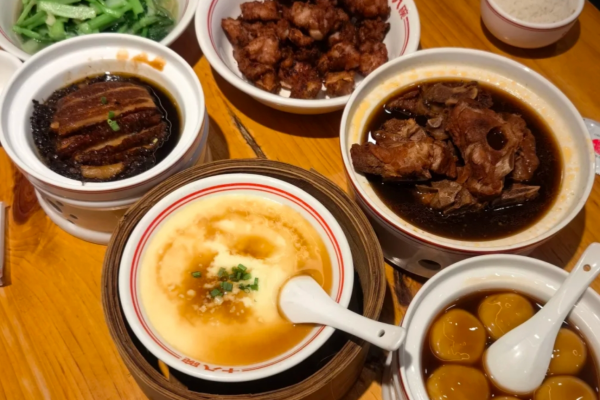 十八碗湘菜加盟需要满足什么条件?